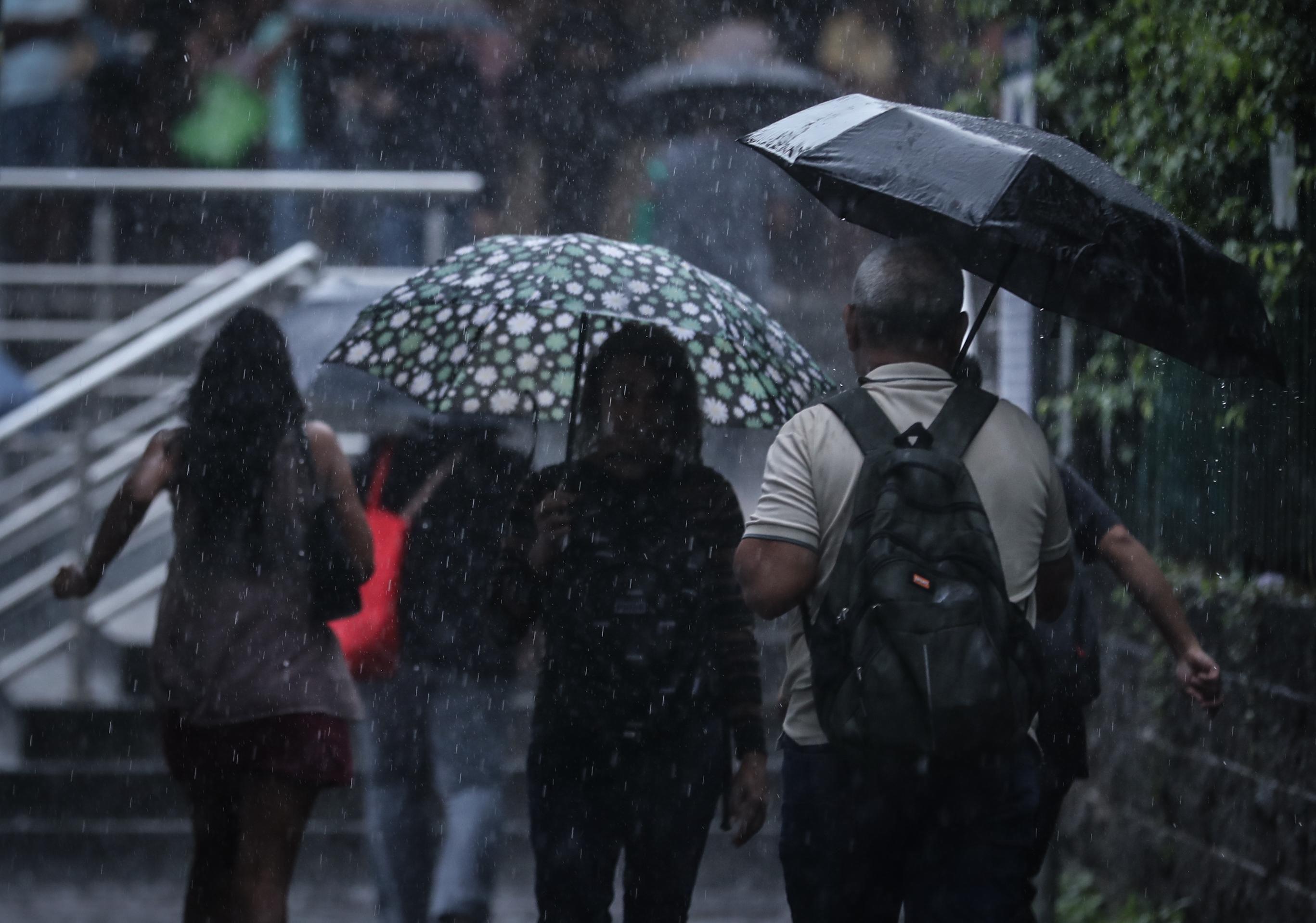 Sinaproc extiende alerta nacional por lluvias hasta el 21 de octubre