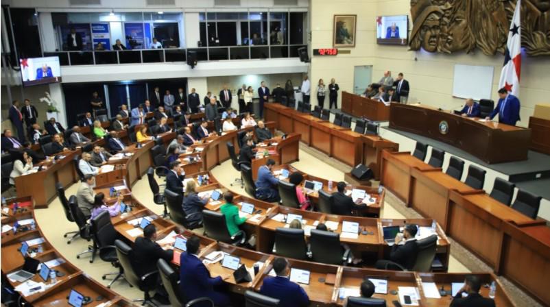 Diputados evalúan iniciativa de donar un mes de salario tras el sismo