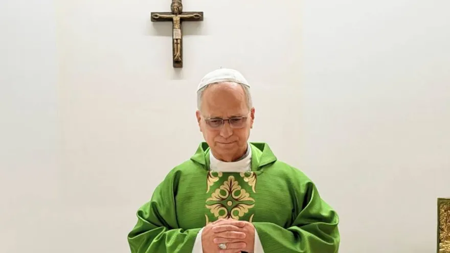 El papa León XIV habló por teléfono con Zelenski, informó el Vaticano