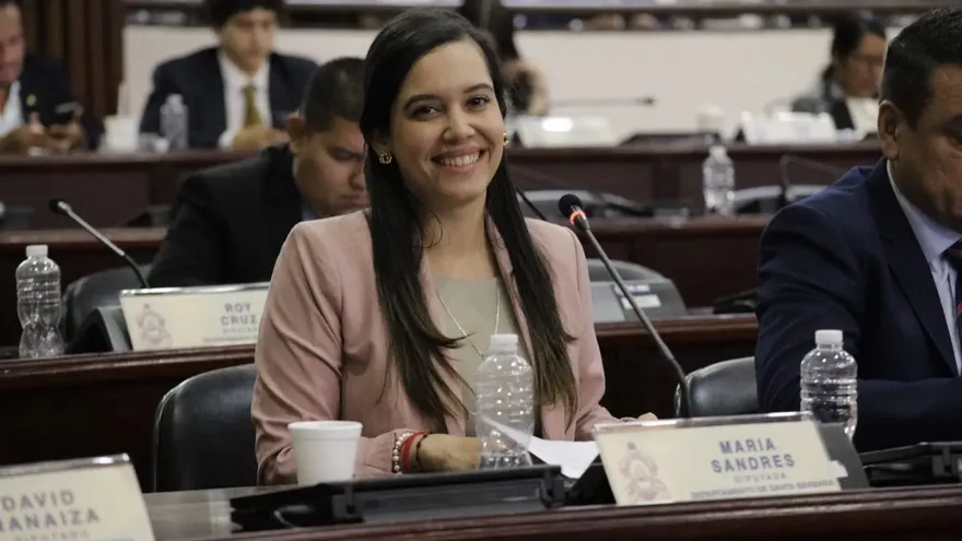 Diputada oficialista sale ilesa de ataque armado en Honduras