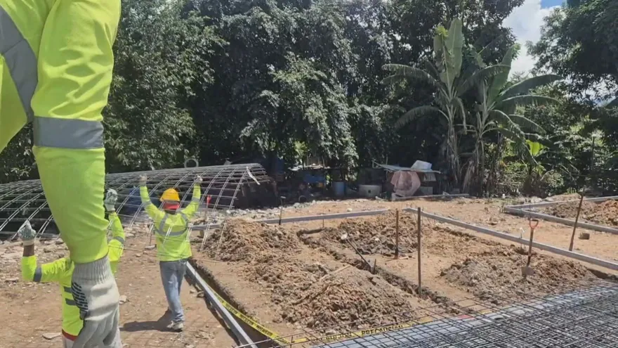 Penonomé inicia reconstrucción de viviendas y reparación de negocios tras el terremoto