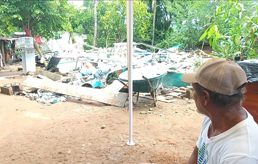 Atrapados bajo una cama mientras la casa caía: el impactante rescate de dos niños en Soná tras el terremoto