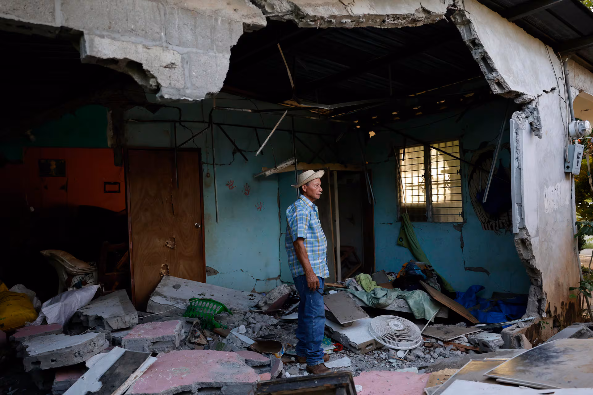 Tras el sismo, la vivienda pone a prueba la confianza en la democracia