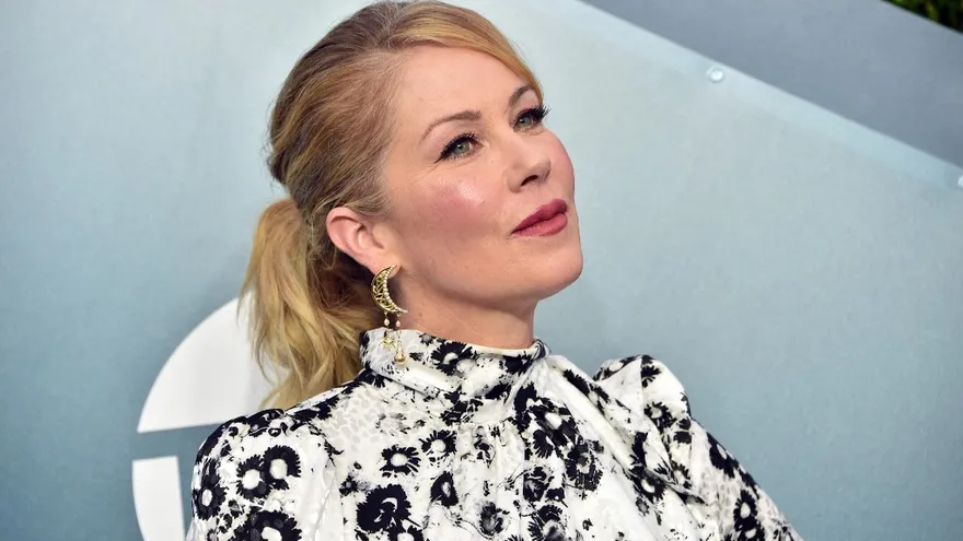 Christina Applegate descubre que no tiene esclerosis múltiple y dice que su salud empeoró
