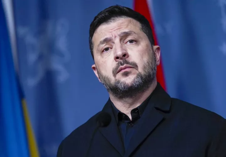 Zelenski aceptó un acuerdo de paz y "perder el 25% de su territorio"