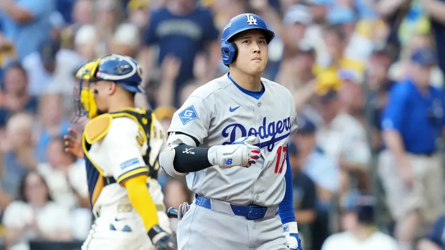 Dodgers descartan operar a Shohei Ohtani y confían en que vuelva a lanzar