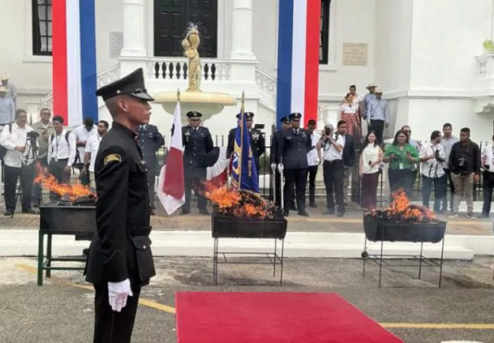Gobernación cancela la cremación de banderas en solidaridad con afectados por el sismo
