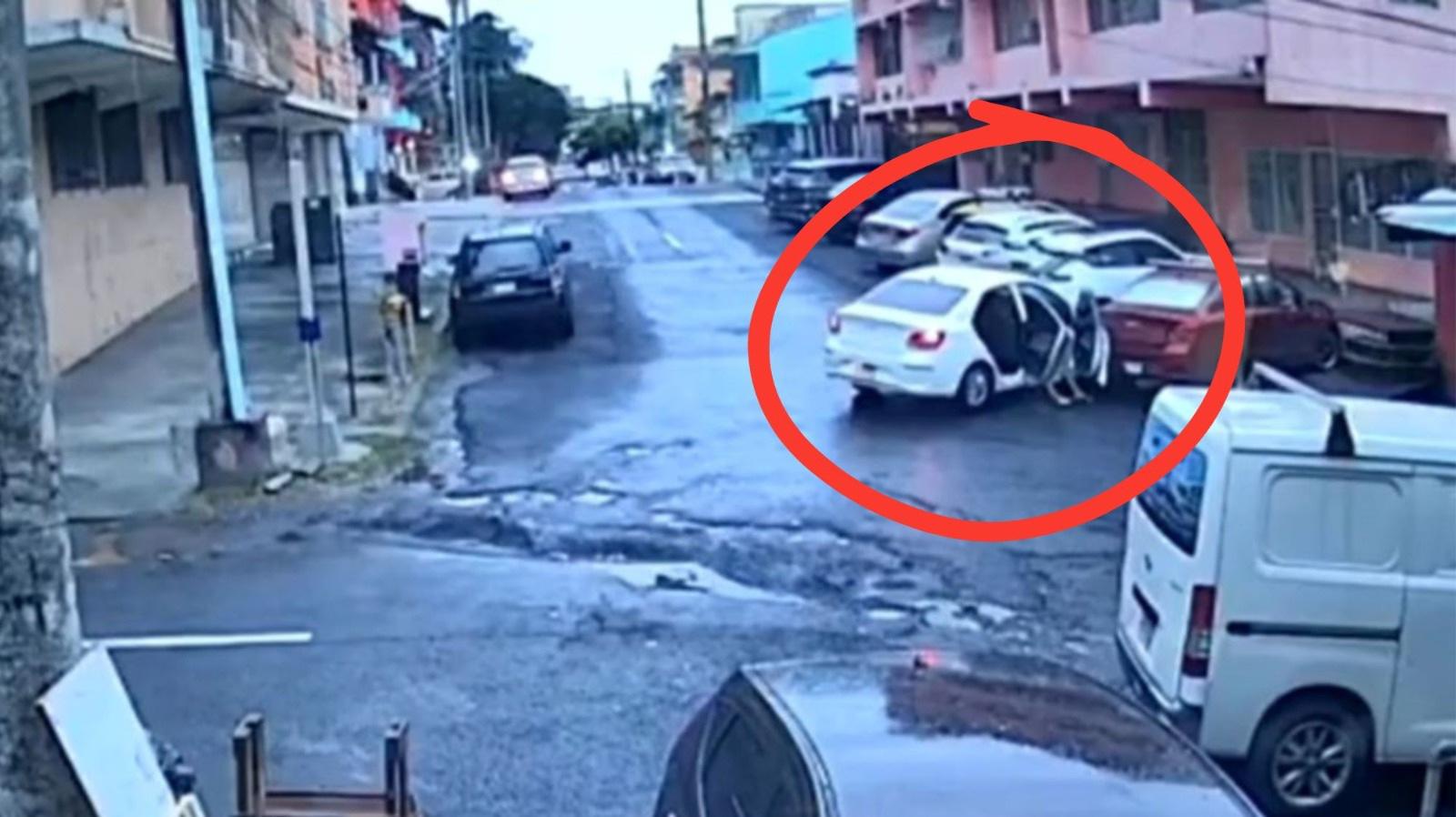 Como en la mafia, doble ejecución dentro de un auto en Perejil [VIDEO]