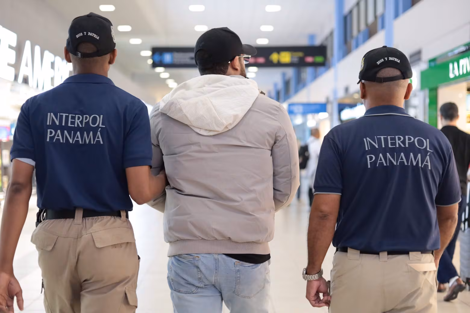 De Colombia a Panamá: extraditan a requerido por tentativa de homicidio