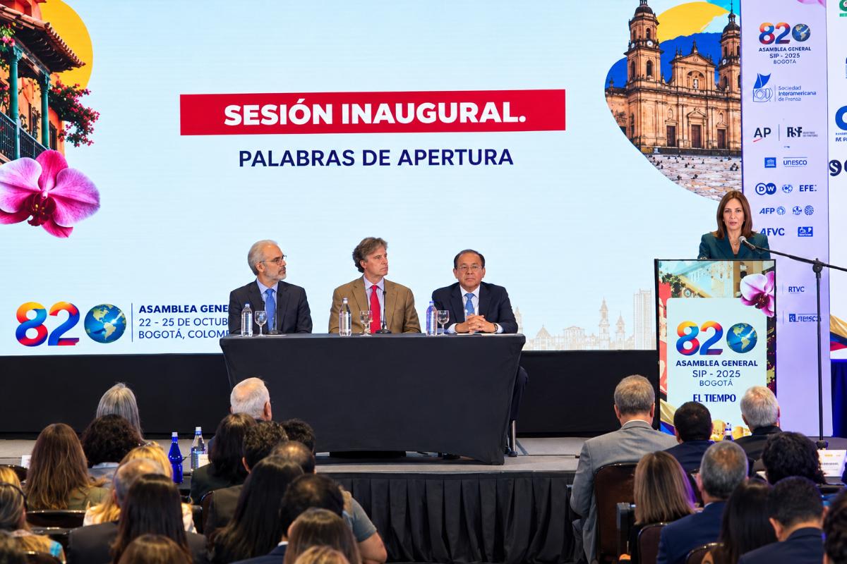 Director de El Tiempo recuerda a Gabo en Asamblea de la SIP: ‘Mantener vivo el periodismo’