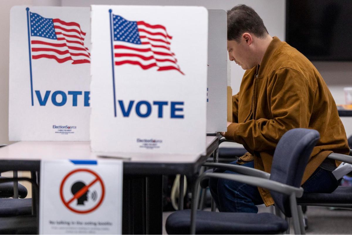Elecciones en Estados Unidos: republicanos tienen difícil conservar la Cámara de Representantes