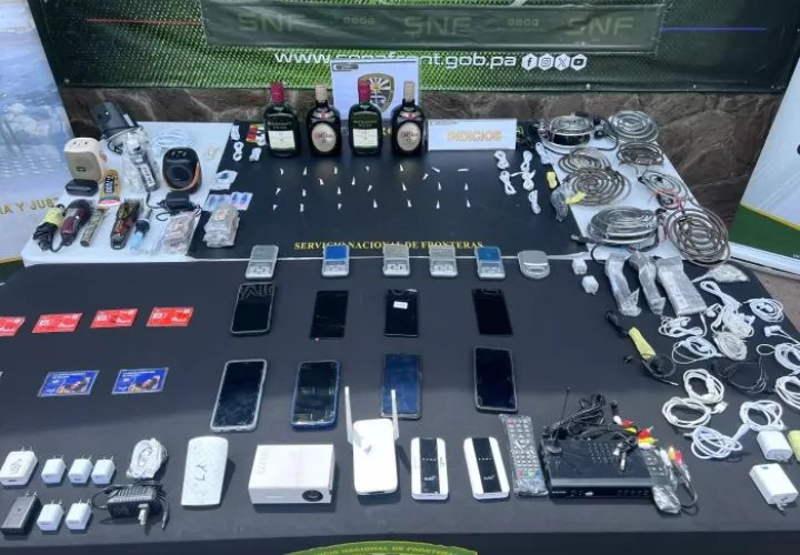 Incautan celulares, pesas digitales y presunta cocaína cerca de La Joyita