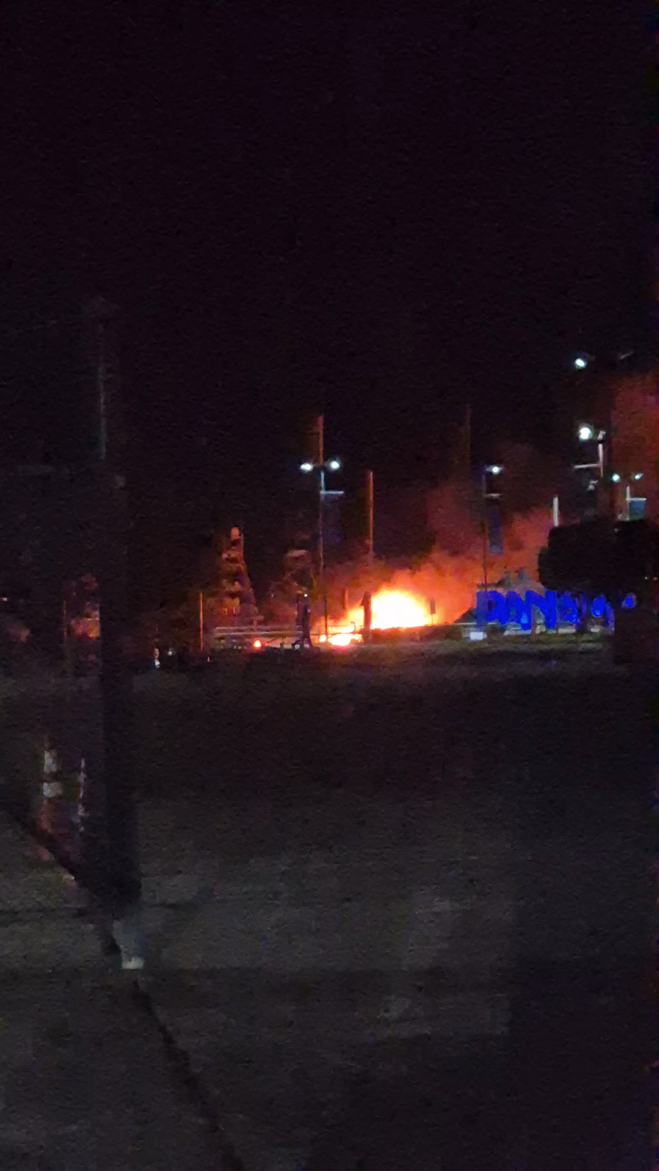 ¡Última hora! Incendio en Amador moviliza a unidades de los bomberos