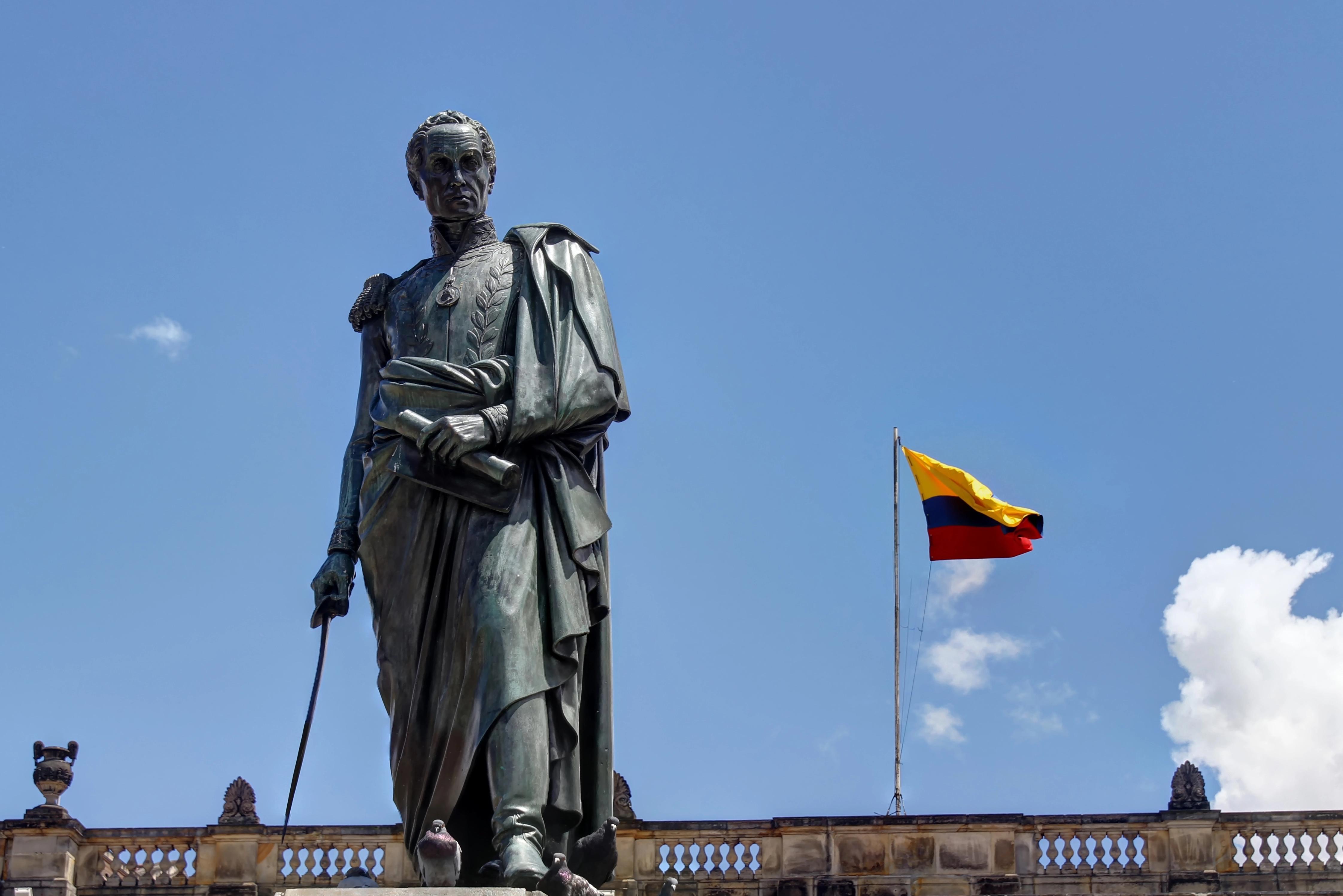Simón Bolívar creador de imaginarios geopolíticos y culturales