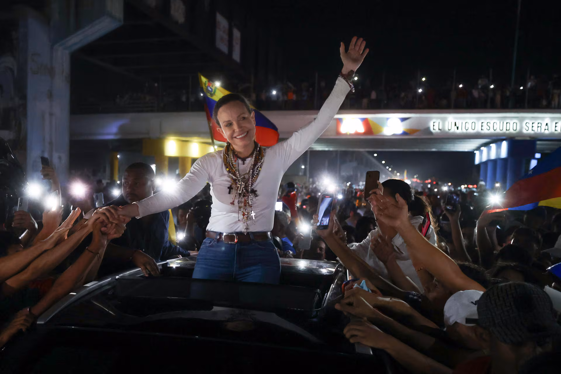 María Corina Machado recorre cinco estados en caravana hasta Caracas
