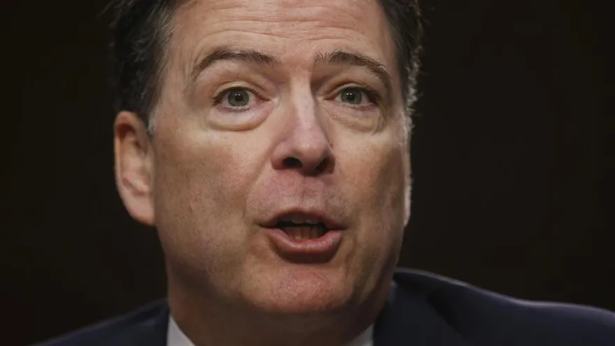 Presentan nuevos cargos contra James Comey, exjefe del FBI y crítico de Trump