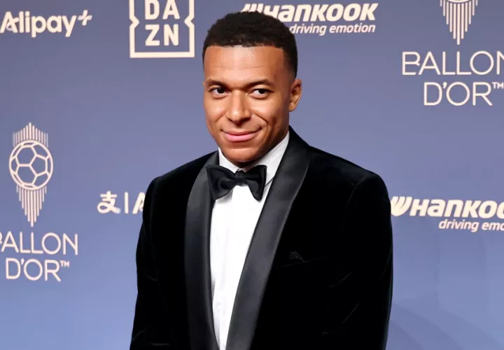 Mbappé pide perdón a China tras la crisis por un chiste sobre Mao