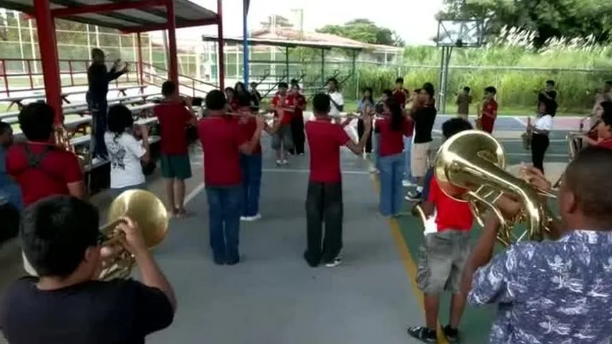 Banda del Moscote se reúne para ensayar rumbo a los desfiles patrios