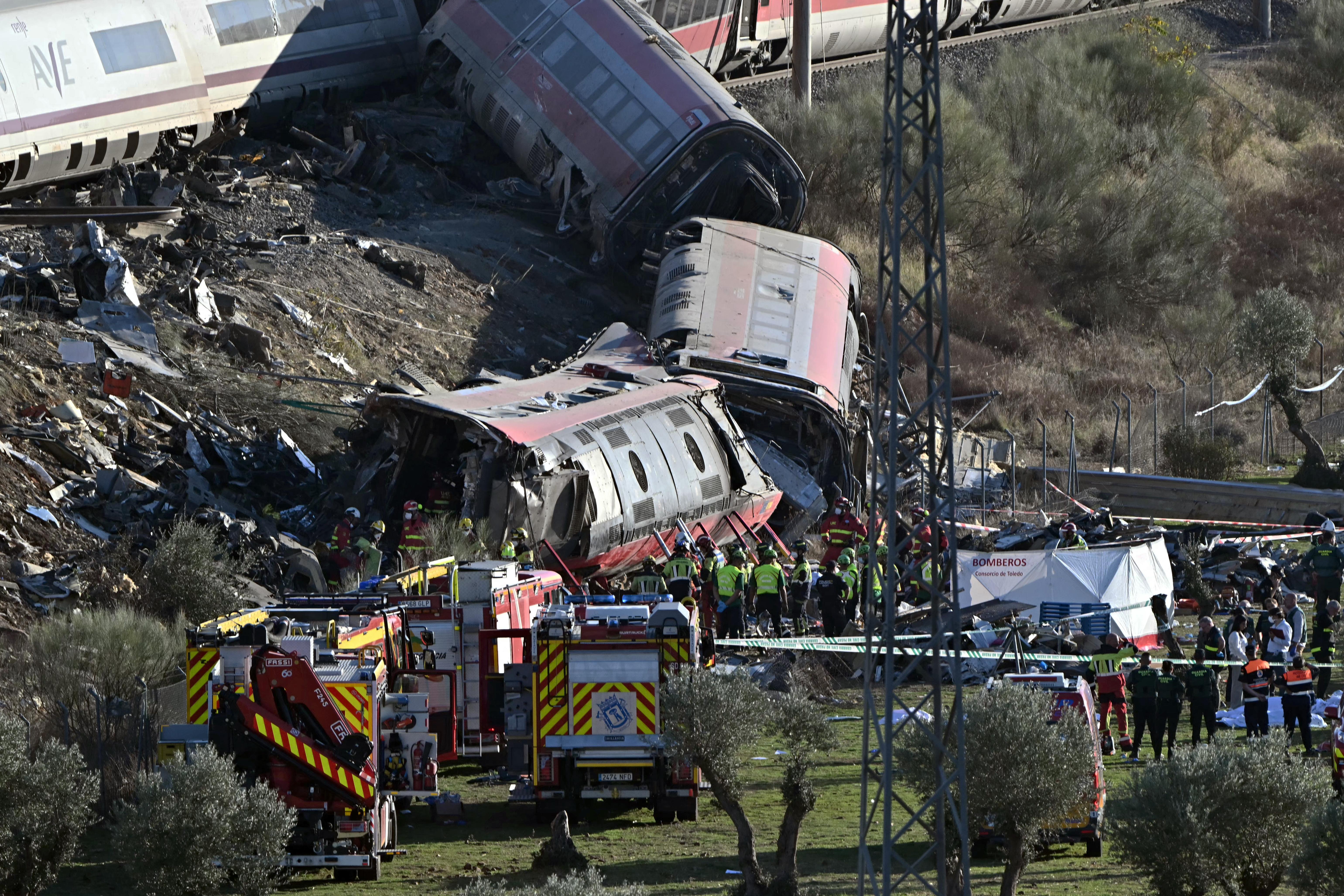 Un panameño herido en el choque de trenes en España: ‘Fue un golpe seco’, reveló a El País