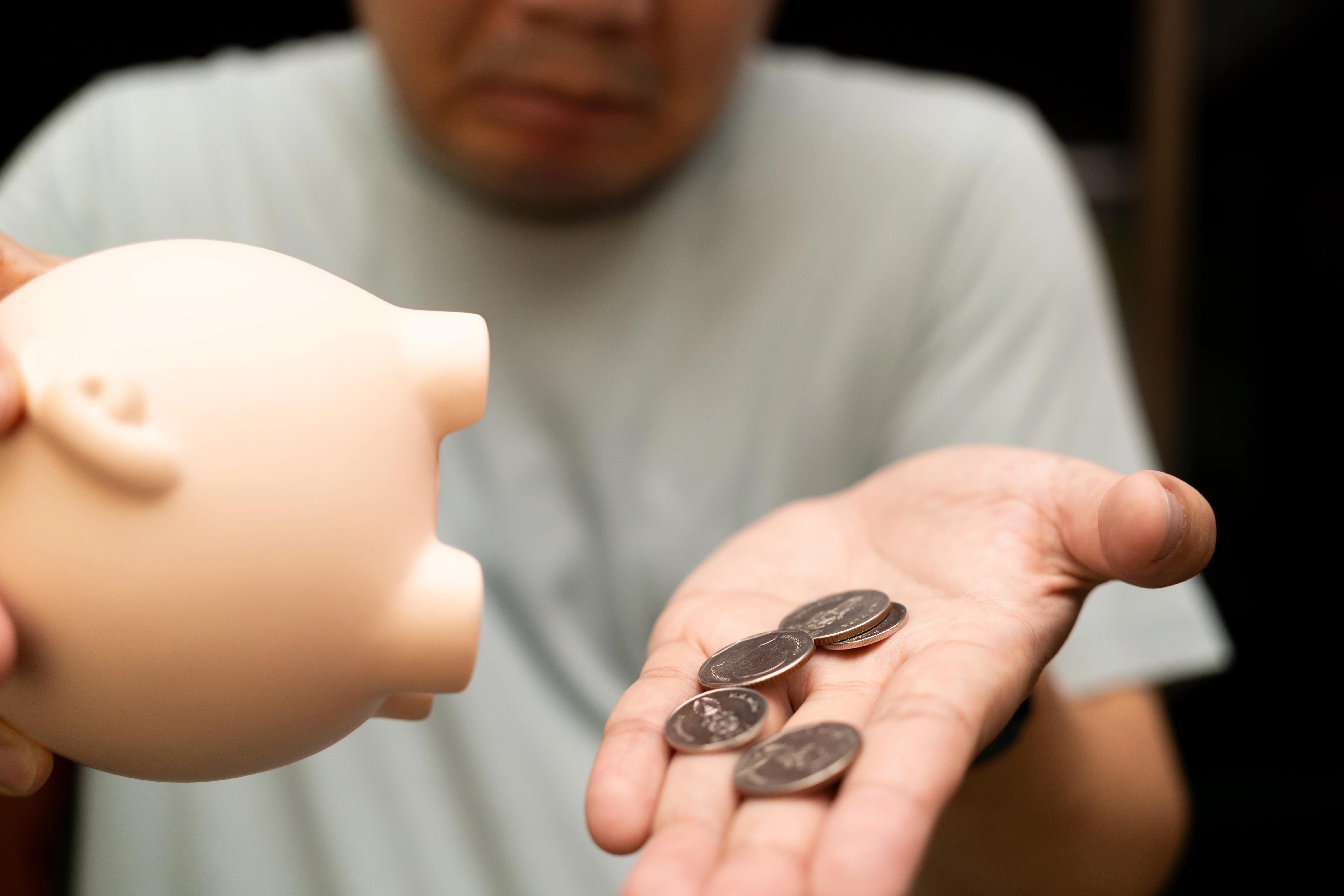 Cultura de ahorro en Panamá: Solo el 44% de las familias logra guardar dinero