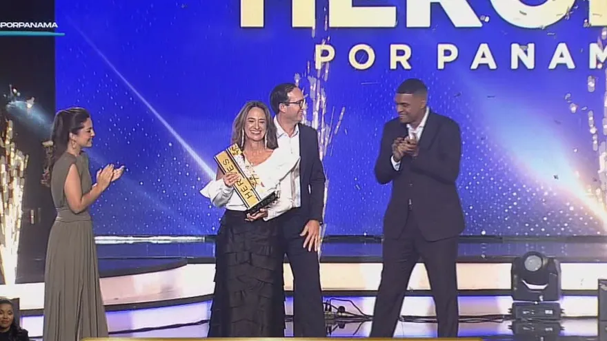 Pilar Gómez gana el premio Héroe por Panamá 2026 con más votos
