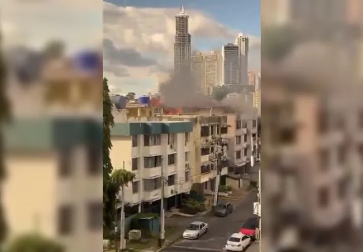 Apartamento estalla en llamas en El Paical