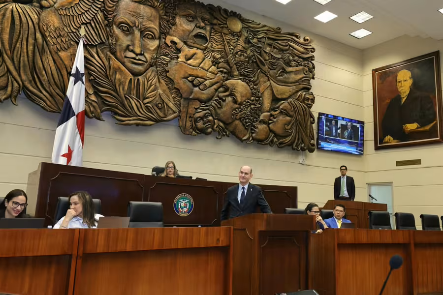 Presupuesto 2027 avanza a tercer debate con nuevas excepciones de contratación