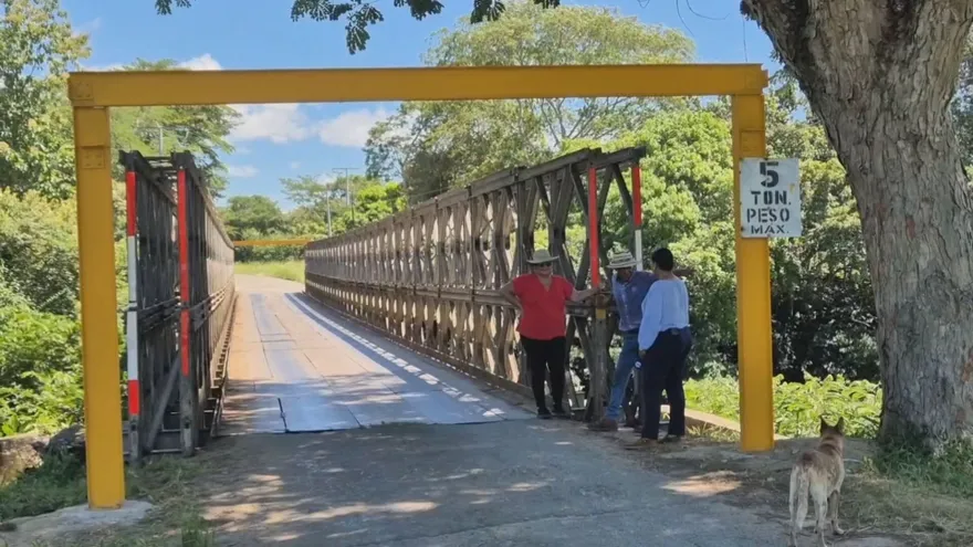Restricción de peso en puente de Toro Bravo encarece traslados de productores