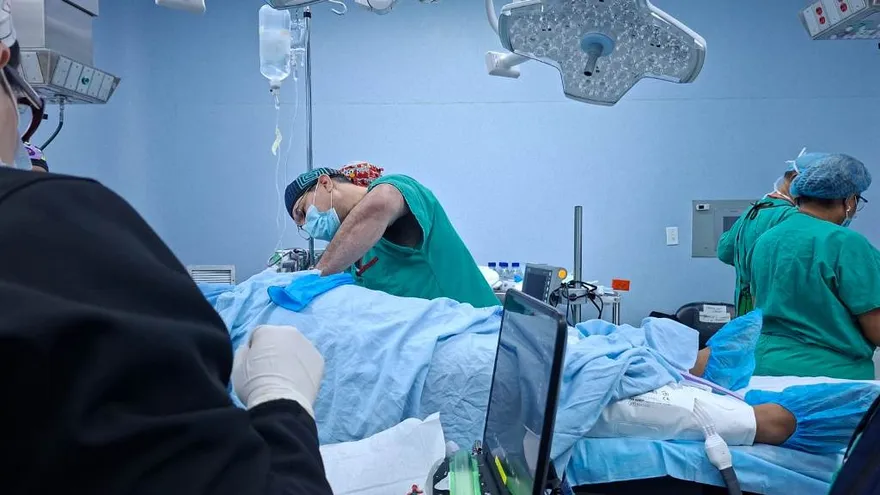 Hospital Irma de Lourdes Tzanetatos realiza su primera videotoracoscopia uniportal