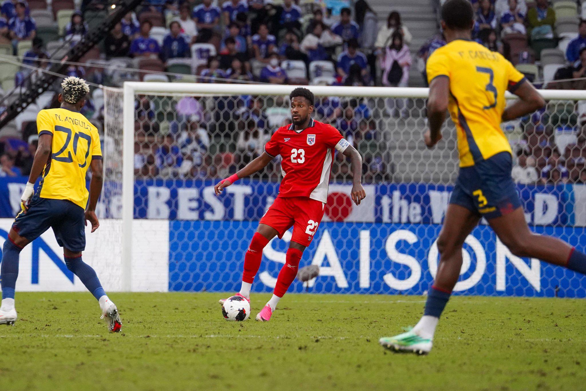 Amir Murillo hace historia: llega a los 100 partidos con la Selección de Panamá