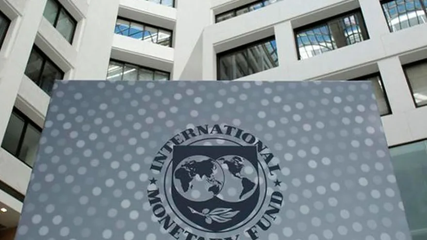 Ministros y banqueros centrales debaten inflación, deuda e IA en Bangkok