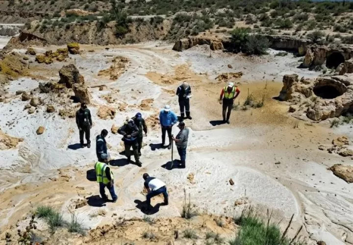 Terremoto provoca deslave en la antigua mina de Remance