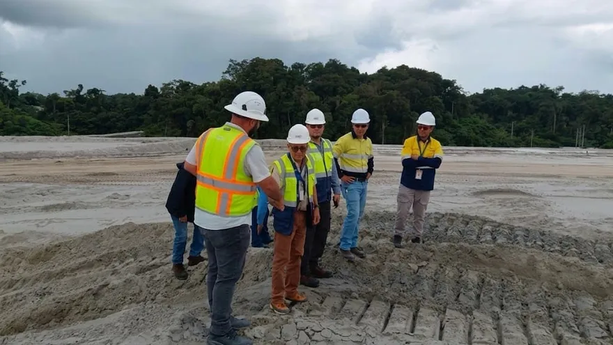 MICI inspecciona minas tras el sismo y vigila deslave en Remance